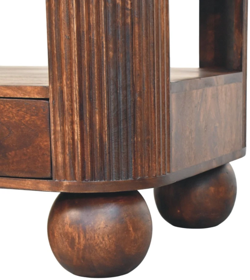 Artisan Furniture Kavos staliukas su rutulio formos kojelėmis