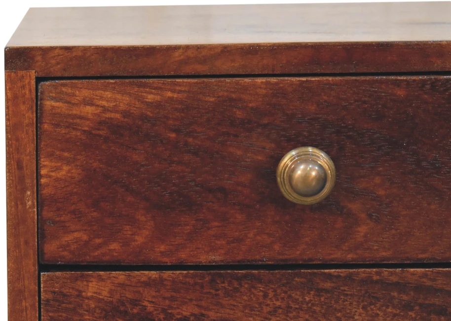 Artisan Furniture Kompaktiškas mango medienos naktinis staliukas su 2 stalčiais, Kalifornijos riešutmedžio atspalvio