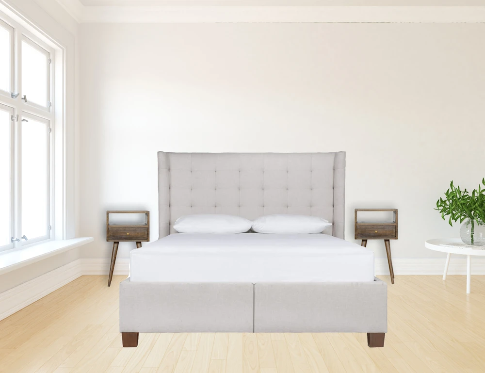 Artisan Furniture Kompaktiškas mango medienos naktinis staliukas su stalčiumi ir lentyna, pilkos apdailos