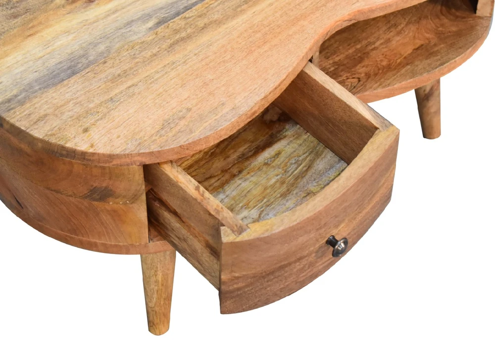Artisan Furniture Kompaktiškas Wave mango medienos kavos staliukas su stalčiumi ir lentyna, ąžuolo atspalvio