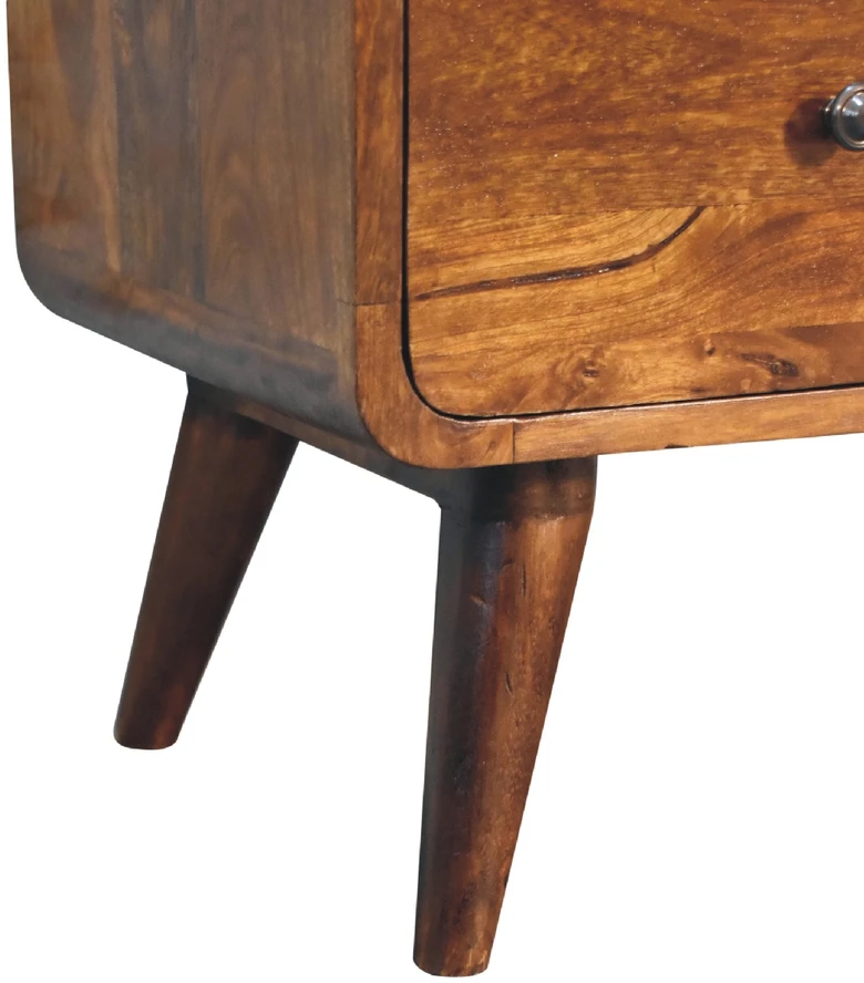 Artisan Furniture Lenktas, riešutmedžio atspalvio komoda su 2 viršutiniais ir 3 apatiniais stalčiais