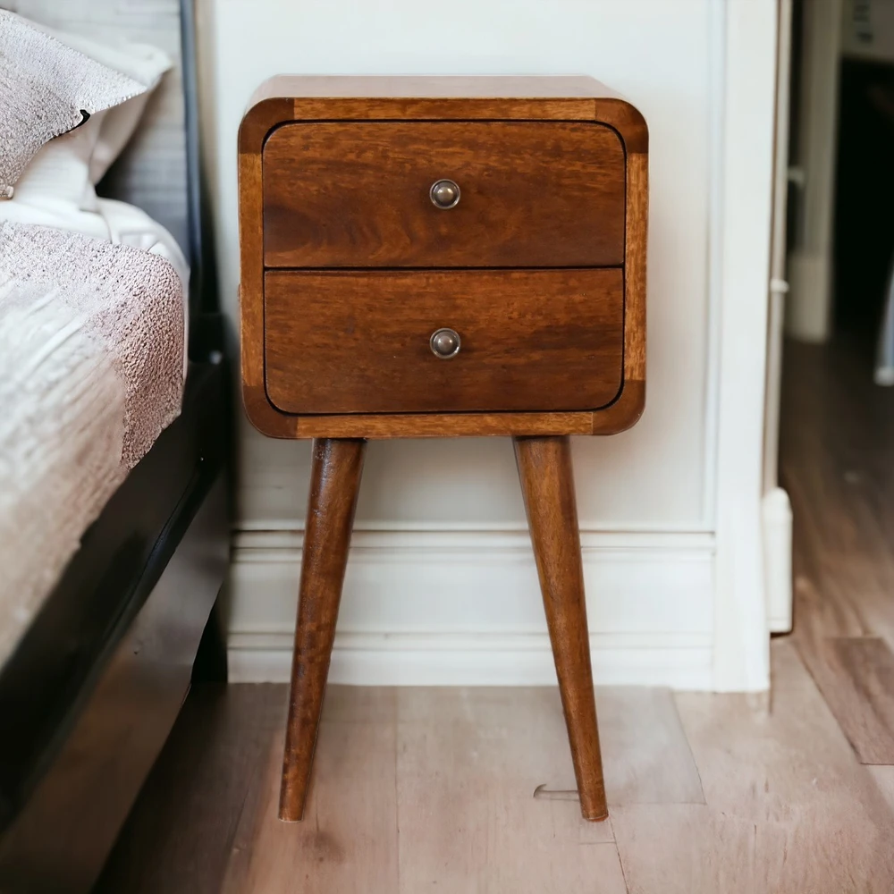Artisan Furniture Lenktas, riešutmedžio atspalvio mini naktinis staliukas, 30 cm