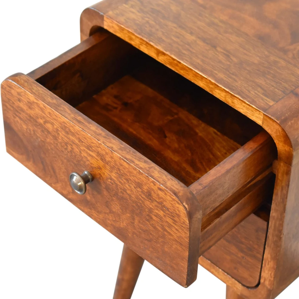 Artisan Furniture Lenktas, riešutmedžio atspalvio mini naktinis staliukas, 30 cm