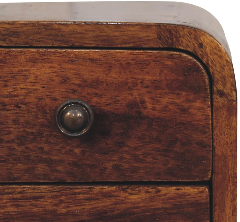 Artisan Furniture Lenktas, riešutmedžio atspalvio mini naktinis staliukas, 20 cm