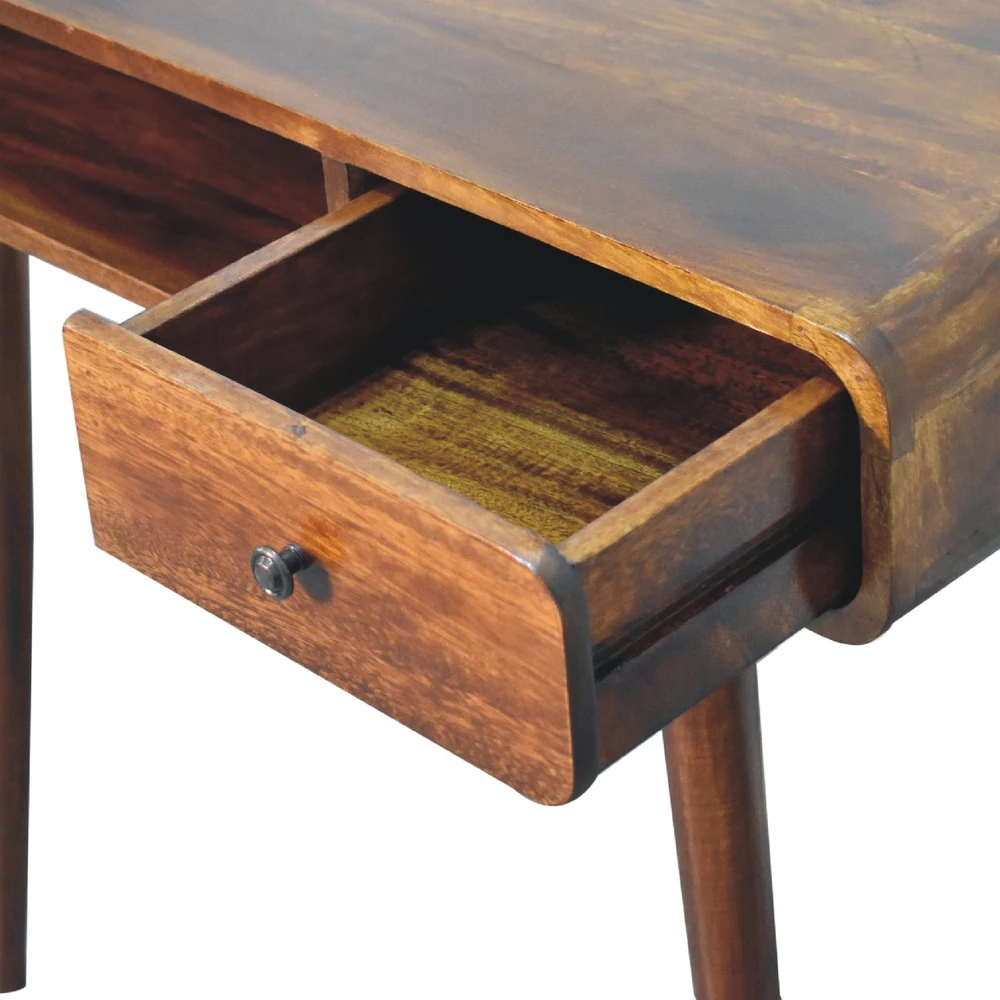 Artisan Furniture Lenktas, riešutmedžio atspalvio rašomasis stalas