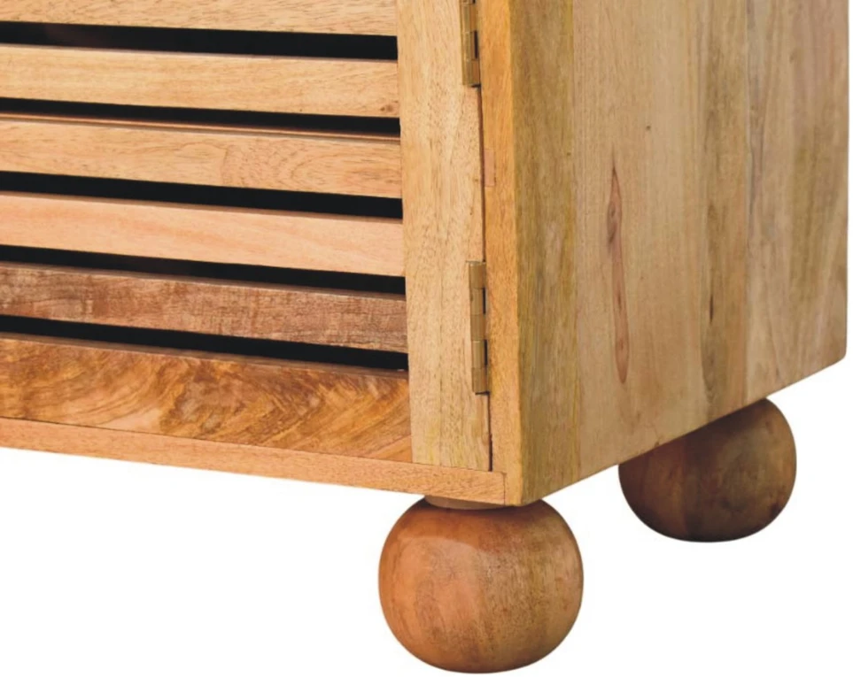 Artisan Furniture Mango medienos batų spintelė su žaliuzinėmis durelėmis ir 2 stalčiais, ąžuolo atspalvio