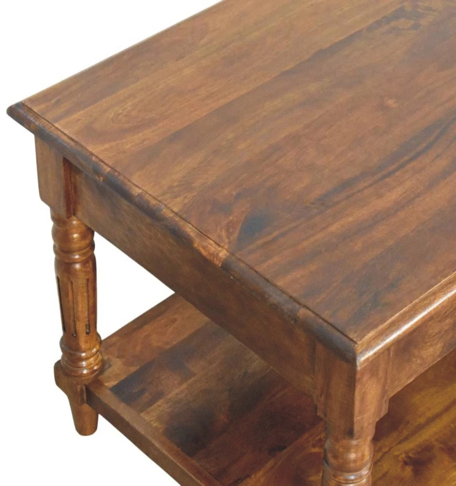 Artisan Furniture Mango medienos kavos staliukas su tekintomis kojelėmis ir 2 stalčiais, kaštono atspalvio