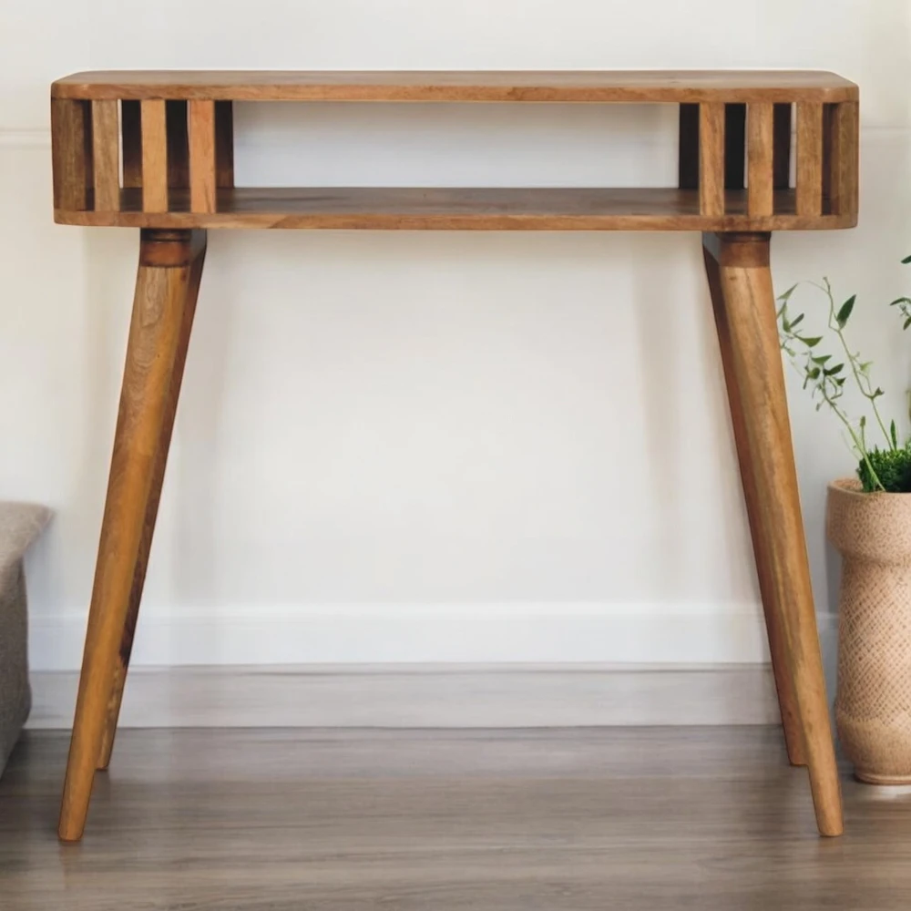 Artisan Furniture Mango medienos konsolinis staliukas su vertikalių juostelių apdaila, ąžuolo atspalvio