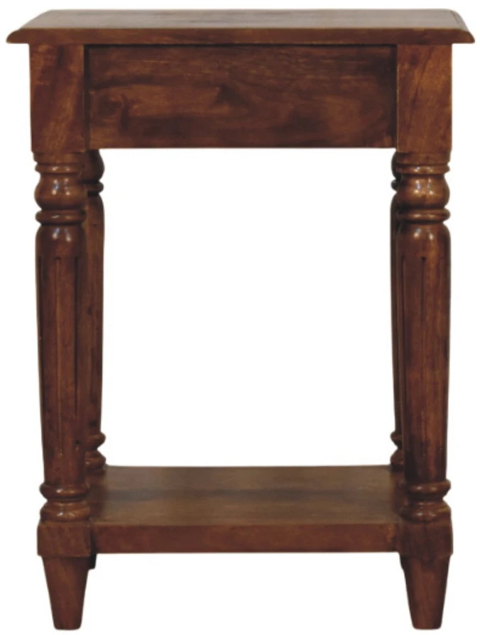 Artisan Furniture Mango medienos šoninis staliukas su tekintomis kojelėmis ir stalčiumi, kaštono atspalvio