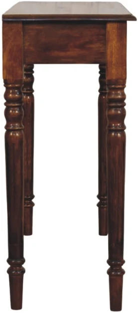 Artisan Furniture Riešutmedžio atspalvio konsolinis staliukas su tekintomis kojomis su 3 stalčiais