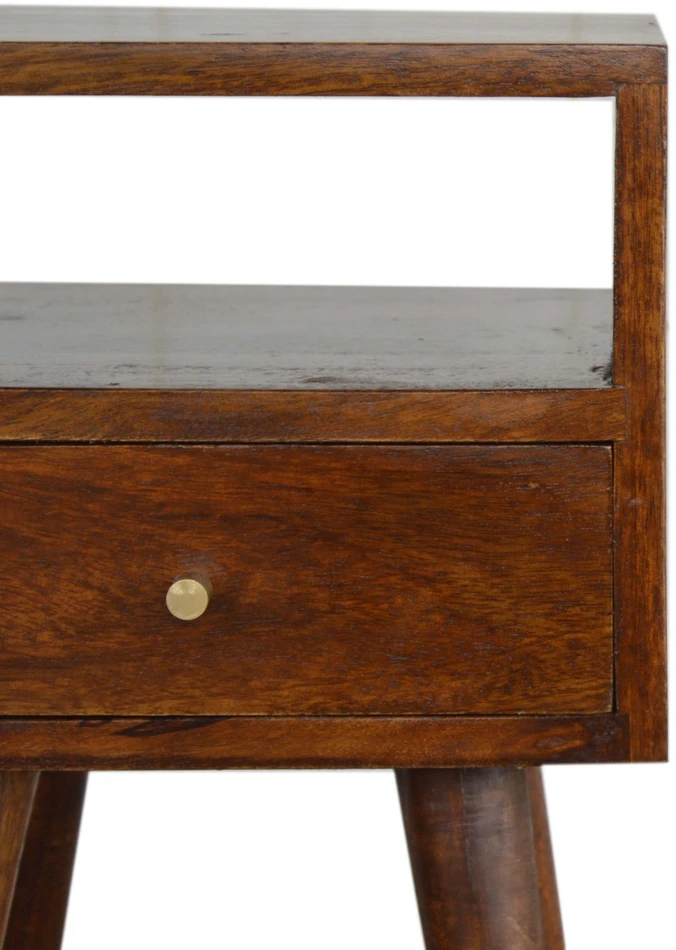 Artisan Furniture Riešutmedžio Mini naktinis staliukas