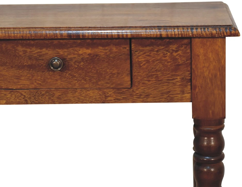 Artisan Furniture Riešutmedžio rašomasis stalas su tekintomis kojomis