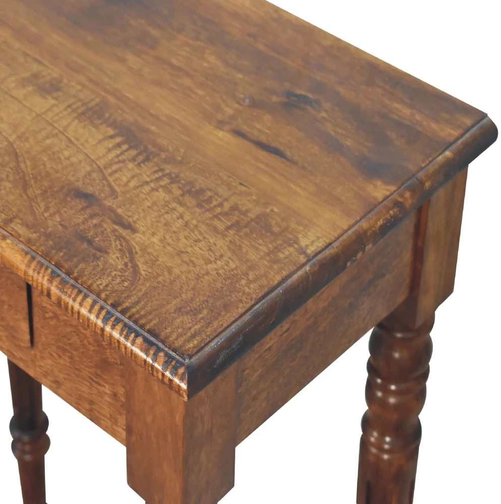 Artisan Furniture Riešutmedžio rašomasis stalas su tekintomis kojomis