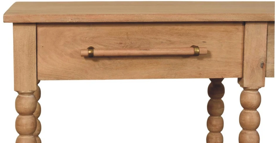 Artisan Furniture Savoy konsolinis staliukas su verpstės formos kojelėmis ir džiuto lentynomis