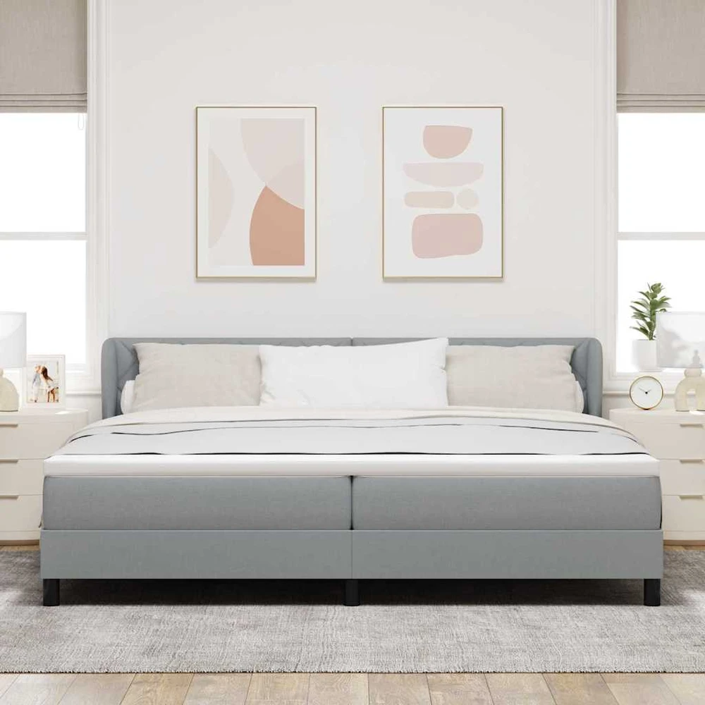Kiemas lova su galvūgalio Šviesiai pilka 200 x 200 cm audinys