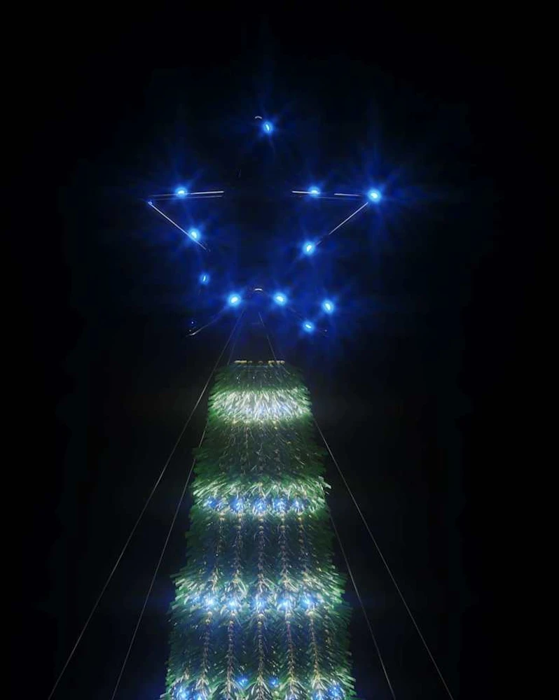 Šviečianti Kalėdų eglutė, 180cm, 275 mėlynos LED, kūgio formos