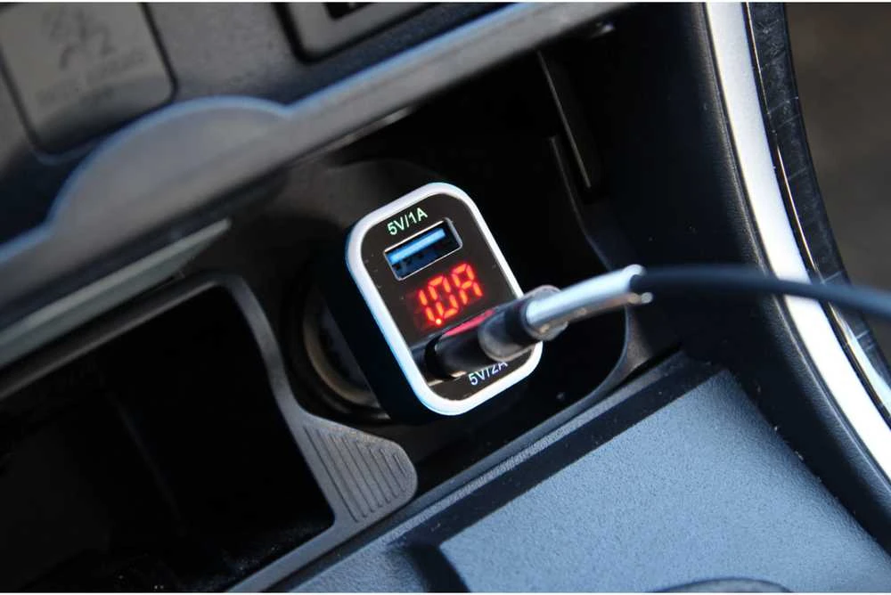 Amio Automobilinis telefono kroviklis Test-04 2xUSB 12/24V