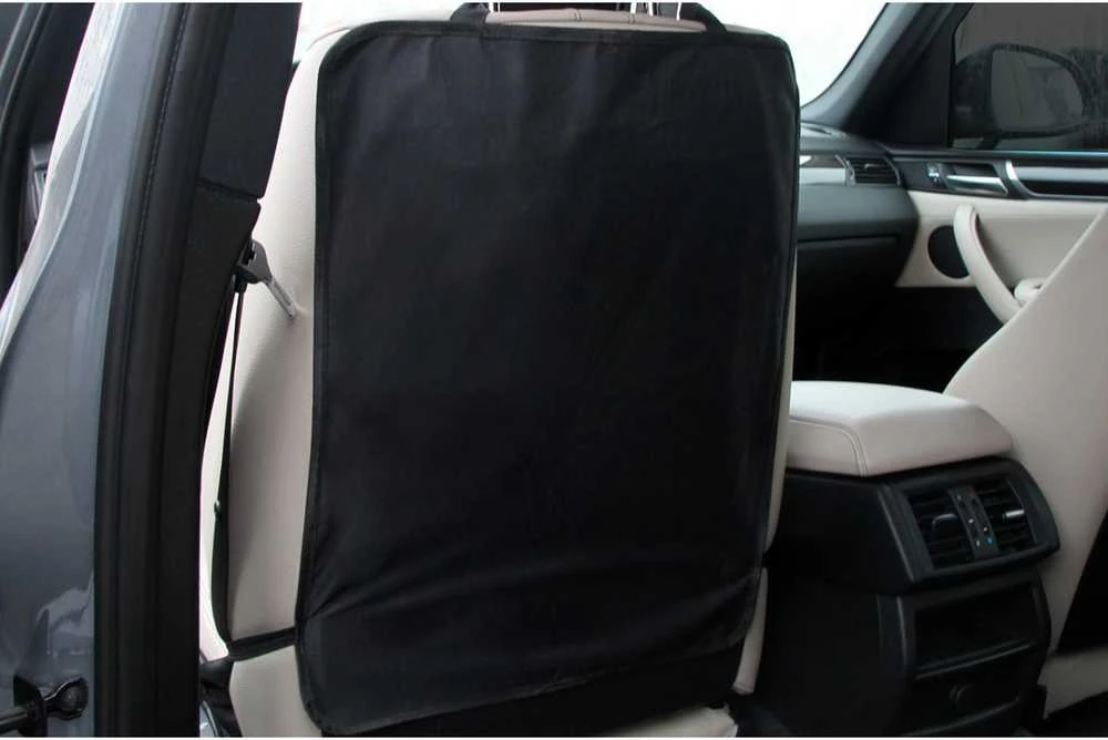 Amio Automobilio sėdynės atlošo apsauga nuo vaikų 45x60 cm – juoda