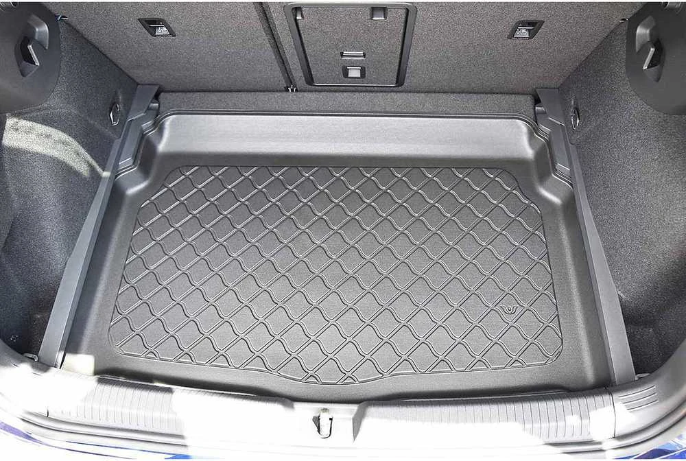 Aristar Bagažinės kilimėlis Volkswagen Golf VIII Hatchback nuo 2019m. (apatinė dalis / versija su nestandartiniu atsarginiu ratu)