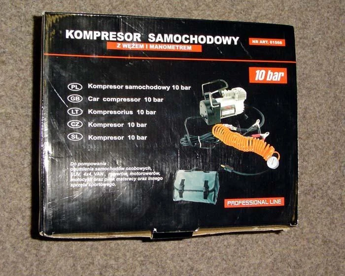 Automobilinis oro kompresorius 12V 10 bar 61566 su dėklu