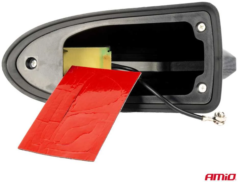Automobilio antena „Shark Fin“ su anglies pluošto dangčiu AMIO-04158