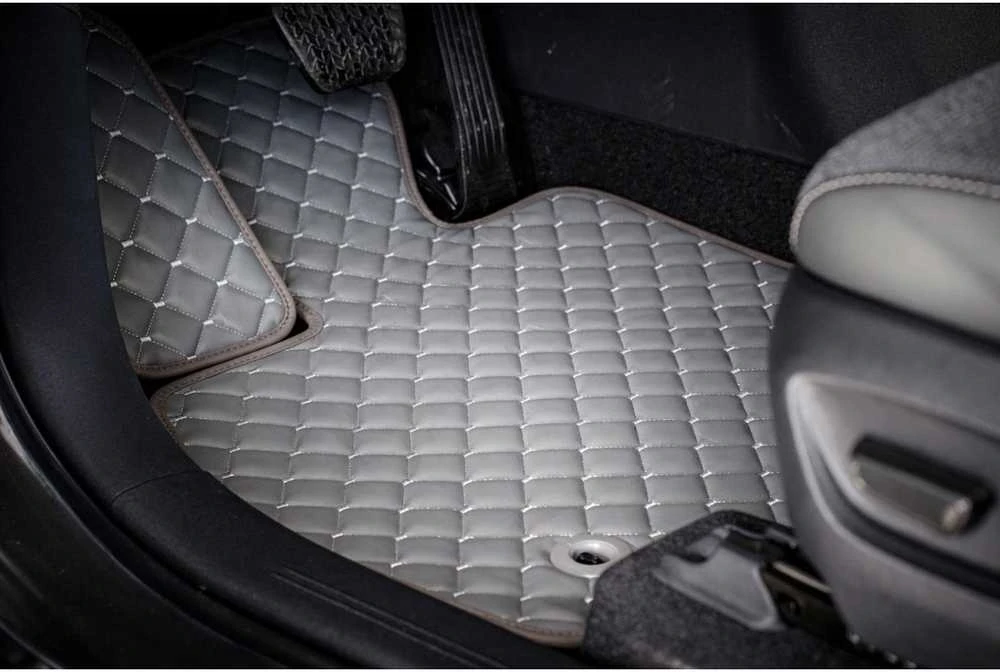 Eko odos kilimėliai QuiltyMats Ford Galaxy / S-Max 2006-2015m. (5v. I ir II eilės) (Pilka / pilkos siūlės)