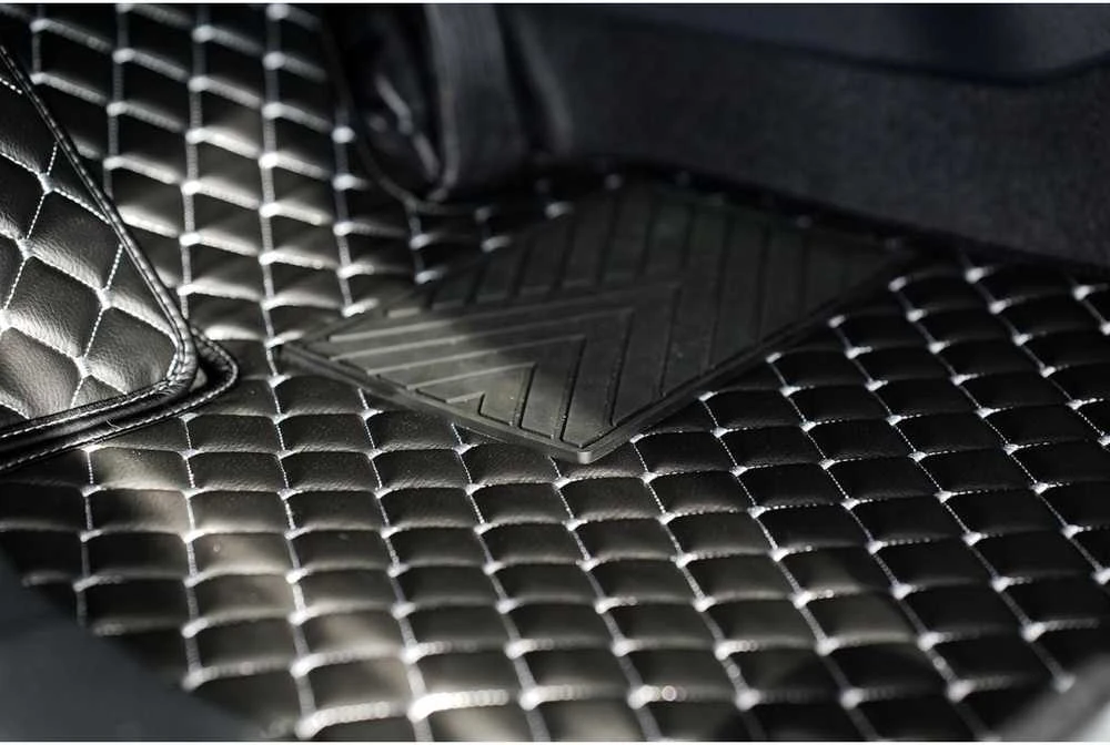 Eko odos kilimėliai QuiltyMats NISSAN MURANO 2014-2024m. (Juoda / pilkos siūlės)