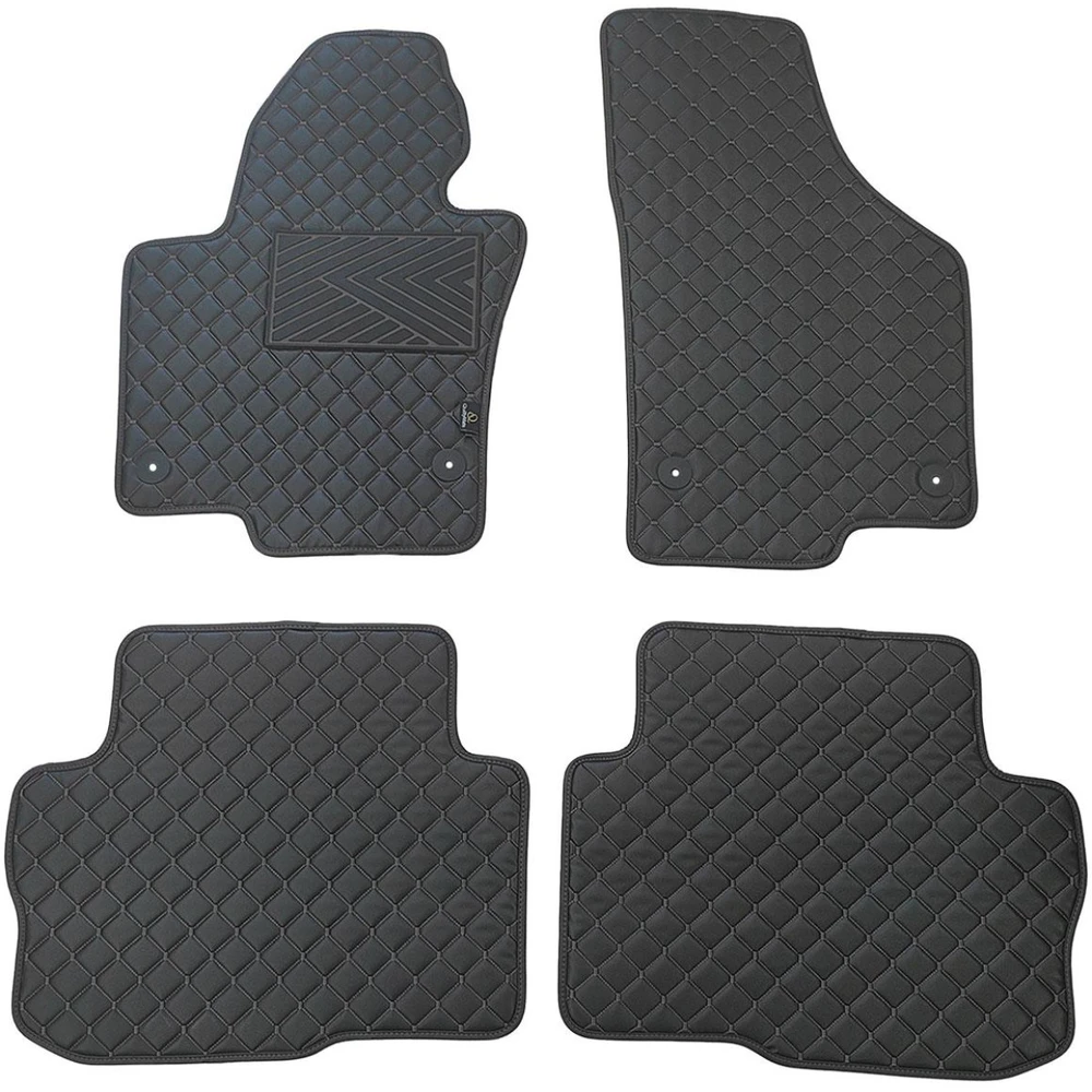 Eko odos kilimėliai QuiltyMats SKODA SUPERB 2008-2015m. (Juoda / juodos siūlės)