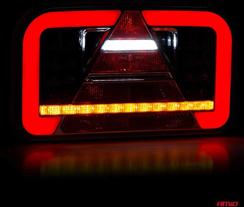 LED Kombinuota galinė lempa AMiO RCL-03-L dynamic, kairė