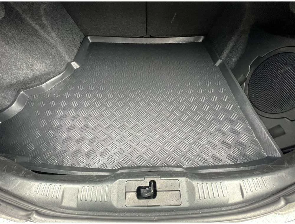 Mix Plast Plastikinis Bagažinės kilimėlis Ford Mustang 2015-2023m. (with subwoofer, one niche on the left side)