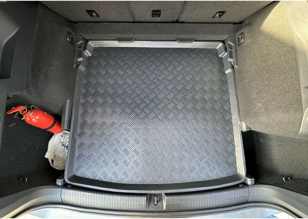 Mix Plast Plastikinis Bagažinės kilimėlis Volkswagen Tiguan Allspace nuo 2017m. (apatinė dalis, 5 vietos)