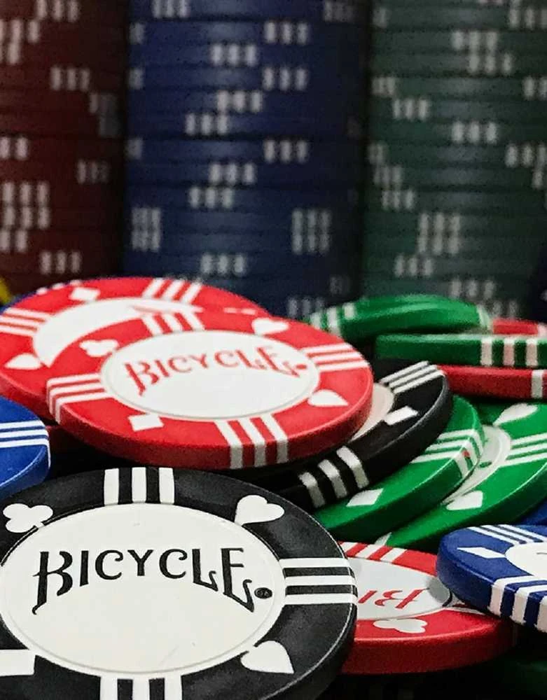 Bicycle 100 Pokerio Žetonų Rinkinys Su Dėklu