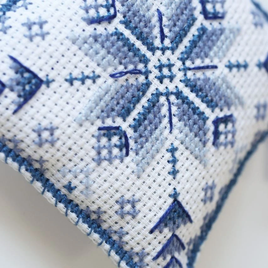 Abris Art 3D kalėdinis ornamentas „Šerkšno“ – siuvinėjimo kryželiu rinkinys