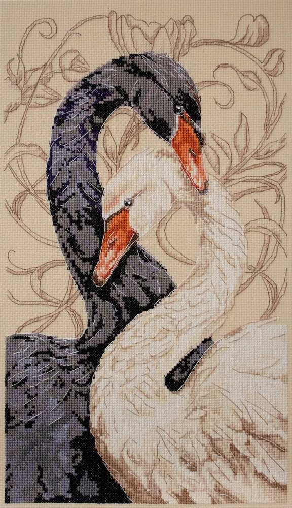 Abris Art Kryželiu siuvinėjimo rinkinys „Meilės gulbės“ 21x36 cm AAH-269