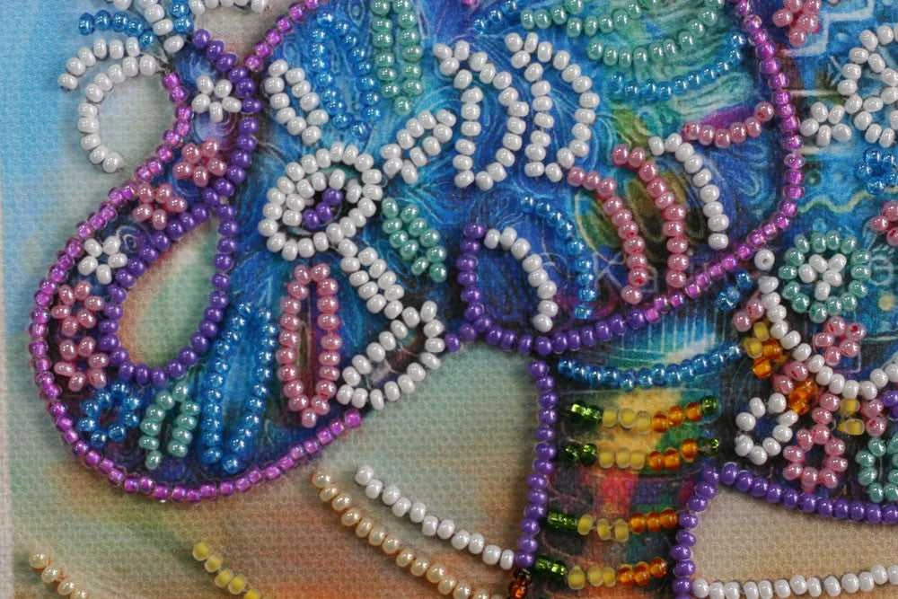 Abris Art Mini karoliukų siuvinėjimo rinkinys „Neoninis dramblys“ 15x15 cm