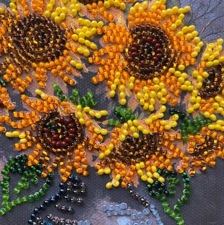 Abris Art Mini karoliukų siuvinėjimo rinkinys „Jaukios saulėgrąžos“ 15x15 cm