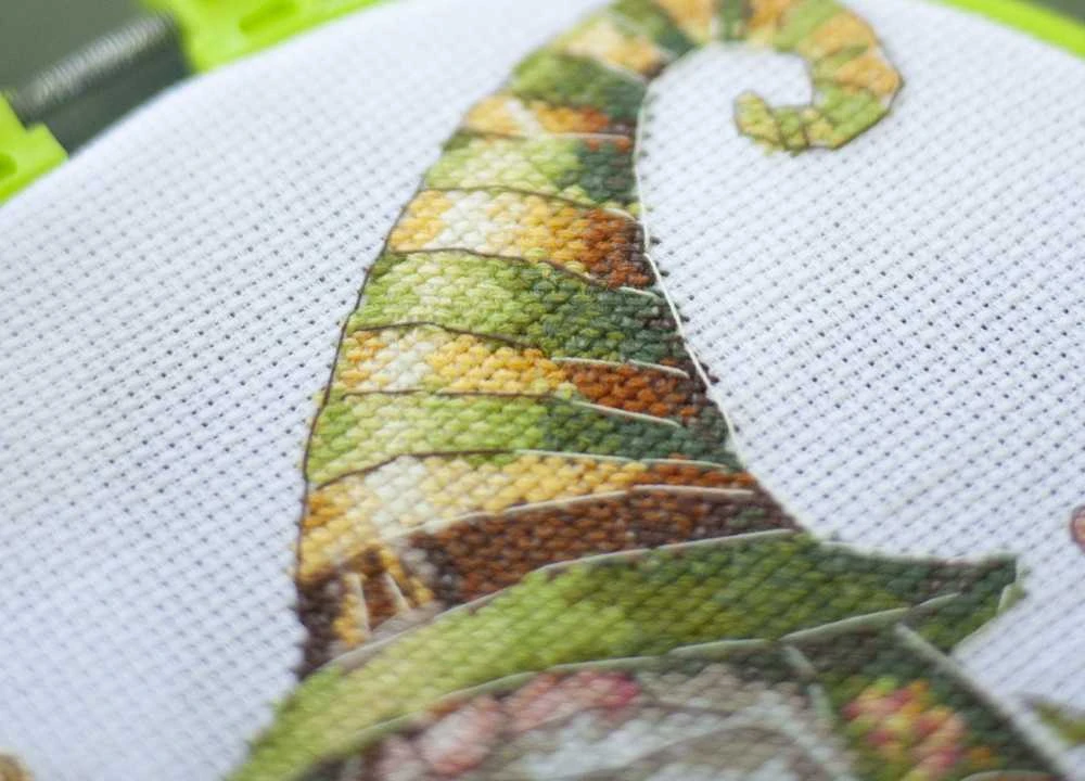 Abris Art Siuvinėjimo kryželiu rinkinys su rėmeliu „Floristė“ 15x15 cm