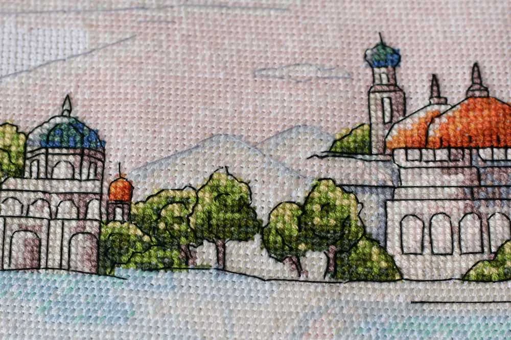 Abris Art Siuvinėjimo kryželiu rinkinys „Spalvoti kupolai“, 38x18 cm AAH-110