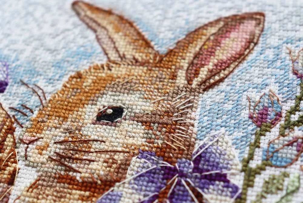 Abris Art Siuvinėjimo kryželiu rinkinys su karoliukais „Švenčių paieškose“ 19x19 cm