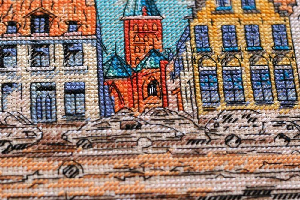 Abris Art Siuvinėjimo kryželiu rinkinys „Spalvingas miestas“, 14 ct, 22×22 cm