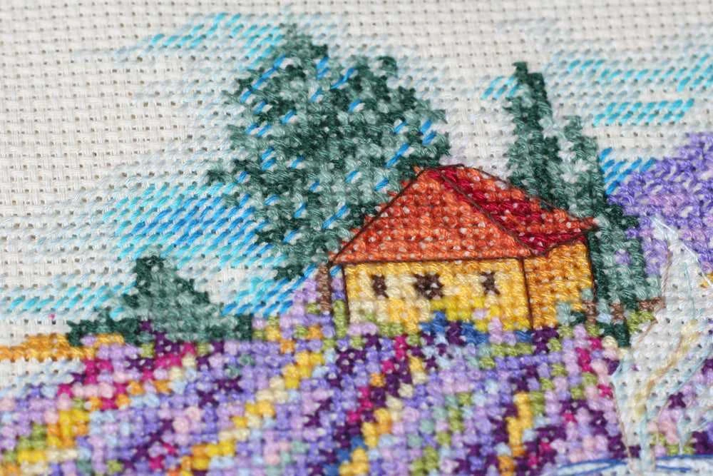 Abris Art Siuvinėjimo kryželiu rinkinys „Provanso rytas“, su mediniu rėmeliu, 18×17 cm