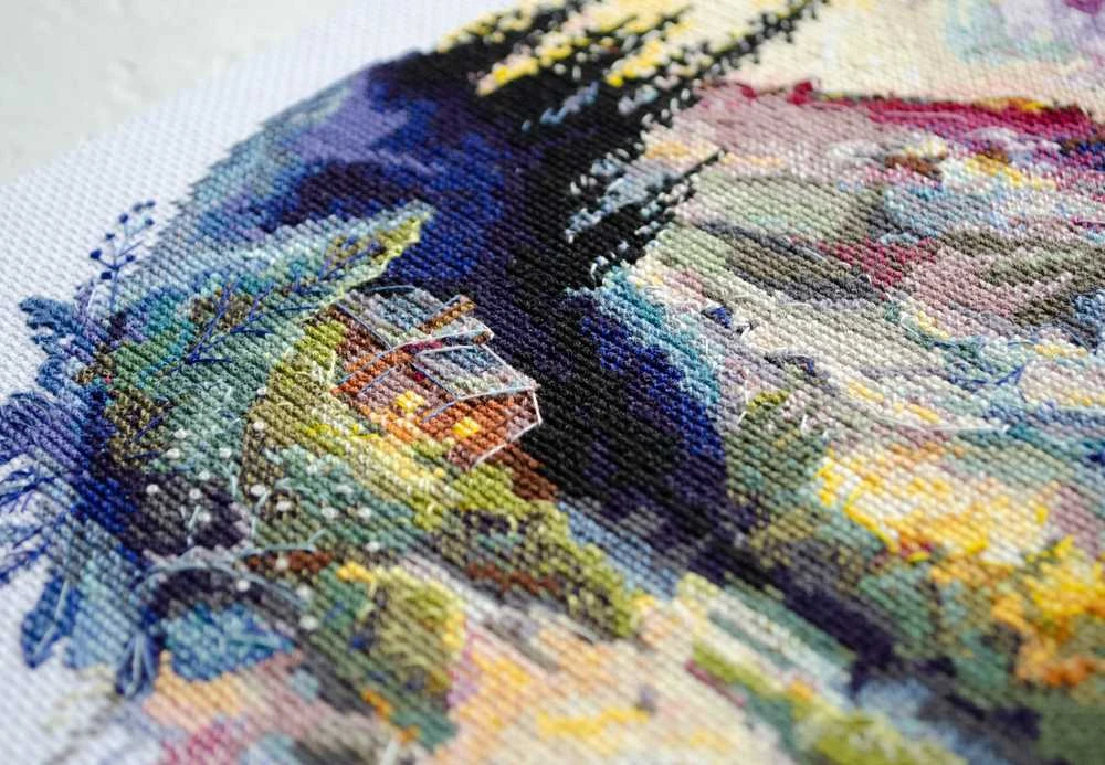 Abris Art Siuvinėjimo kryželiu rinkinys „Virš pasaulio“ su karoliukais, 23×23 cm 18 ct
