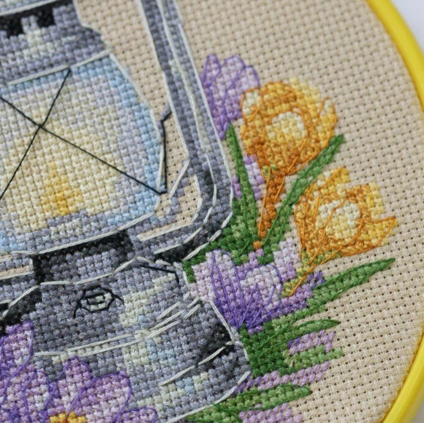 Abris Art Siuvinėjimo rinkinys kryželiu „Pavasarinis krokas“ su lankeliu, 15x15