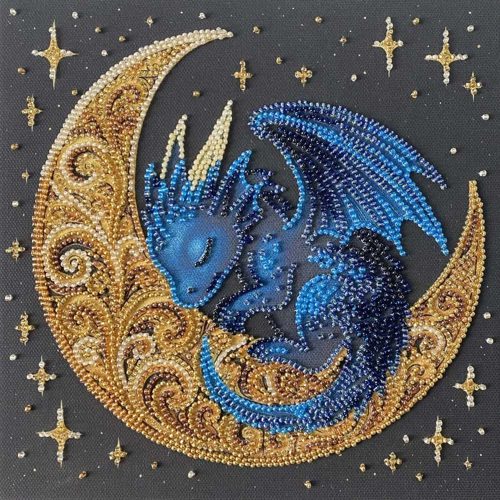 Abris Art Vidutinio dydžio karoliukų siuvinėjimo rinkinys „Mėnulio legenda“ 20x20 cm