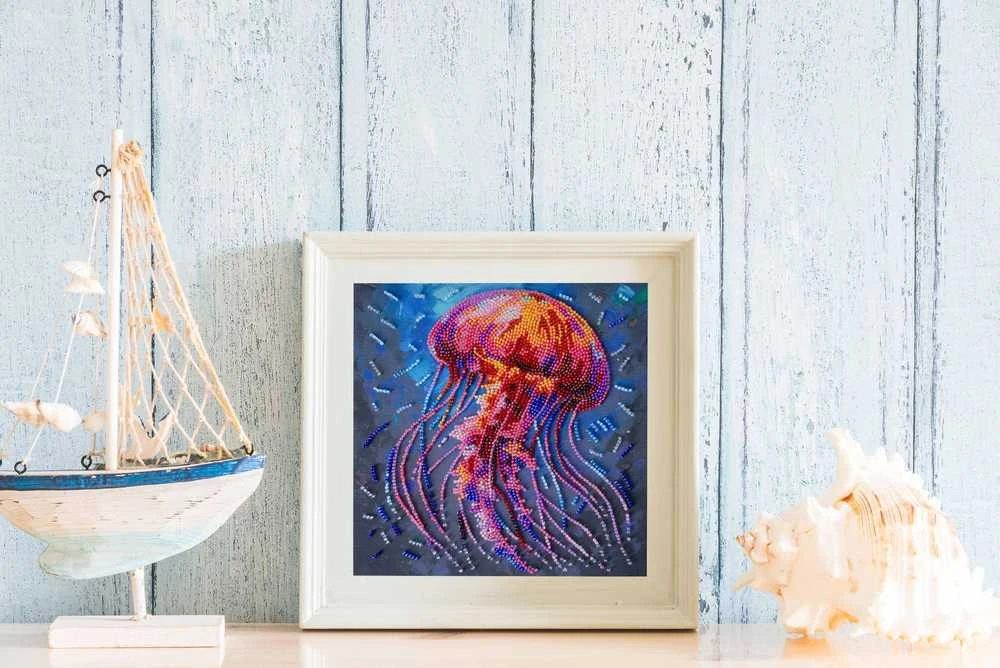 Abris Art Vidutinio dydžio karoliukų siuvinėjimo rinkinys „Pavojinga gracija“ 20x20