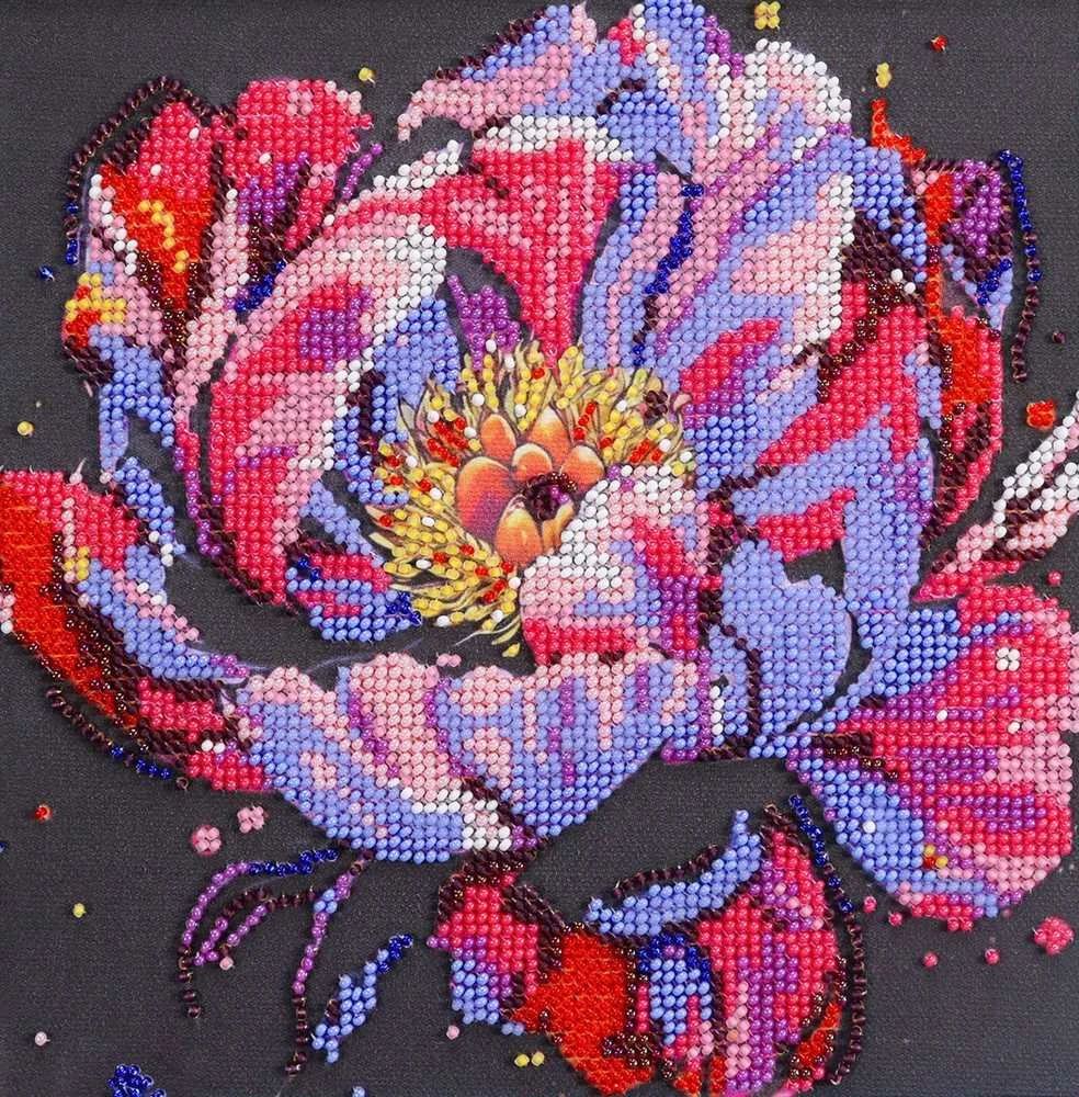 Abris Art Vidutinis karoliukų siuvinėjimo rinkinys „Time to Bloom“ 20x20 cm