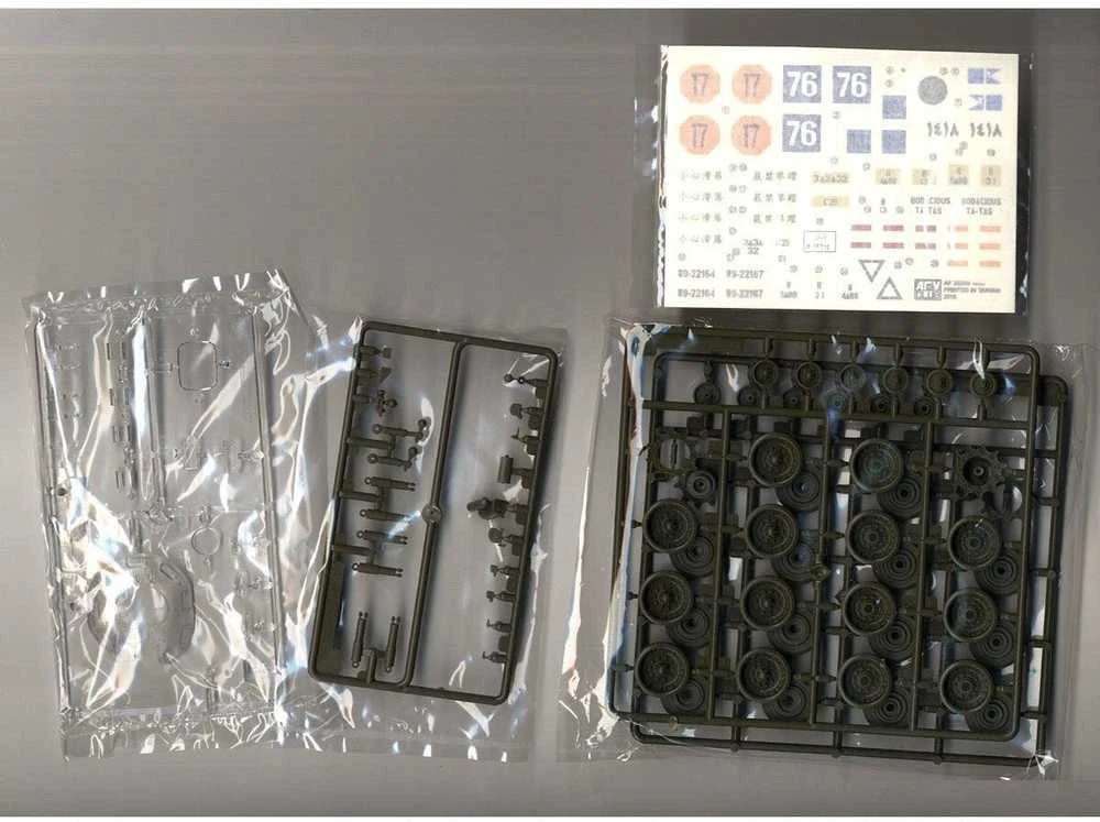 AFV Club M60A3/TTS pagrindinis kovos tankas 1/35 – plastikinis rinkinys