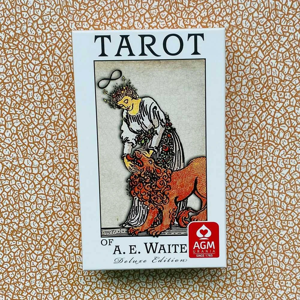 AGM Ae Waite Deluxe Taro kortos