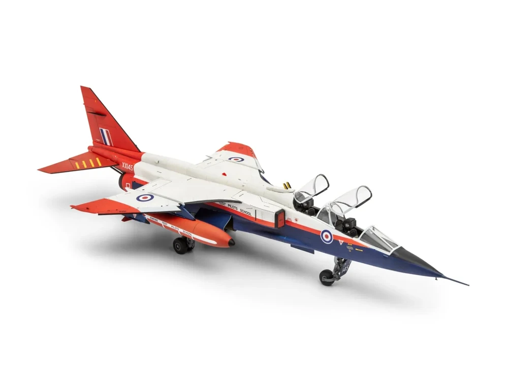 Airfix SEPECAT Jaguar T.2/T.4 surenkamas lėktuvo modelis 1/48 A11011