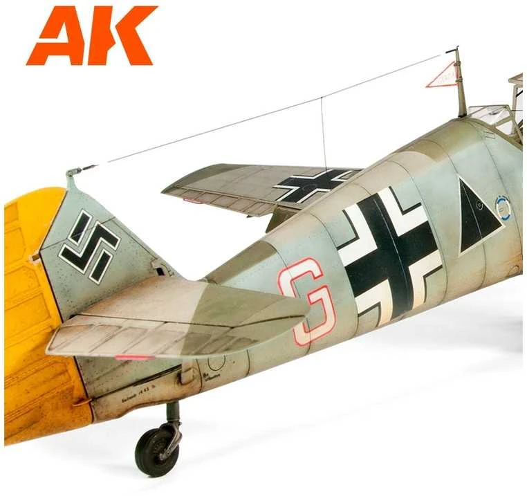 AK Interactive elastinga takelažo gija SUPER THIN 70D, AK9136